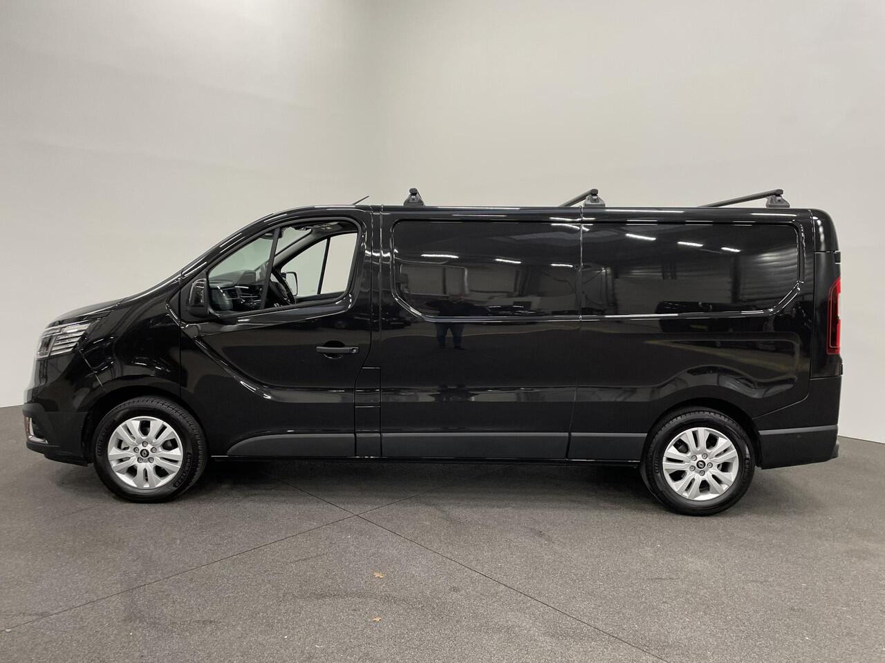 Renault TRAFIC 2.0 DCi 150pk T30 L2H1 Advance Navigatie Airco Lichtmetalen velgen Betimmering Trekhaak Camera Parkeer sensoren Dab