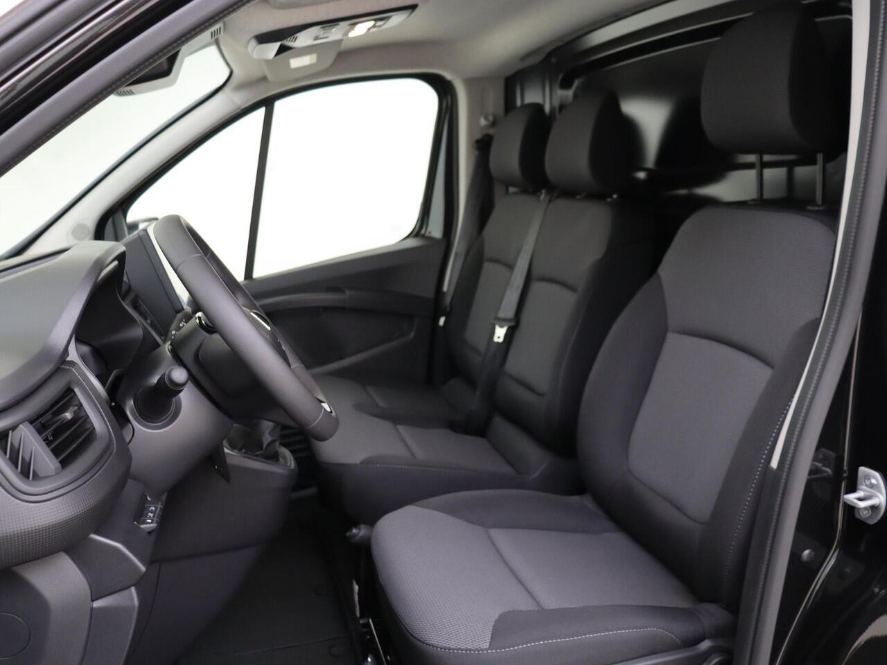 Renault TRAFIC 2.0 Blue dCi 110 T30 L2H1 Advance Lat om lat, houten vloer | Navigatie | Camera |