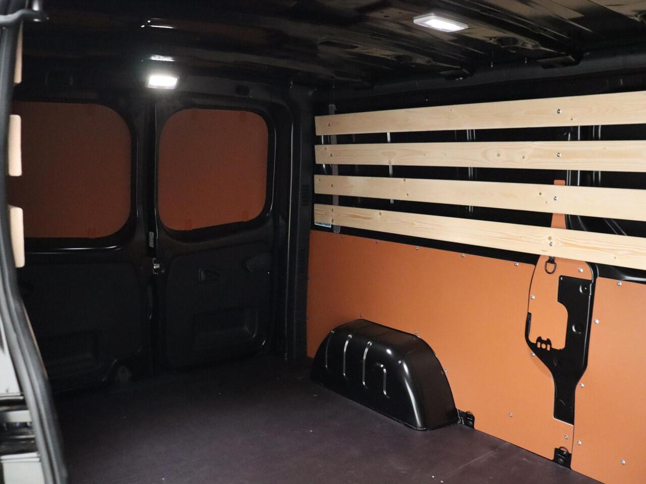 Renault TRAFIC 2.0 Blue dCi 110 T30 L2H1 Advance Lat om lat, houten vloer | Navigatie | Camera |