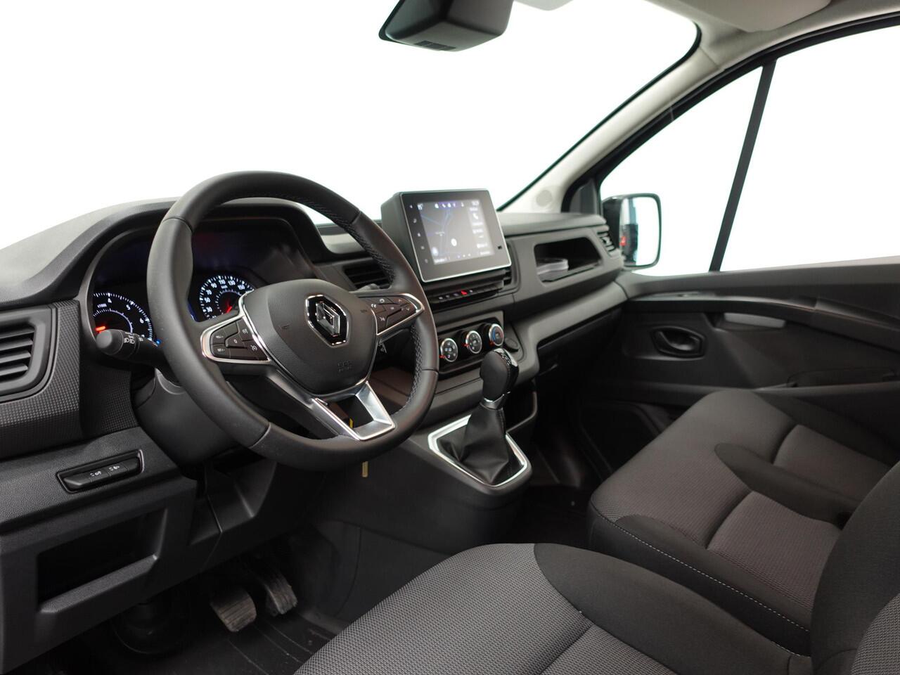 Renault TRAFIC 2.0 Blue dCi 150PK T30 L2H1 Advance Automaat Airco Bluetooth Cruise Parkeersensoren Navigatie Trekhaak