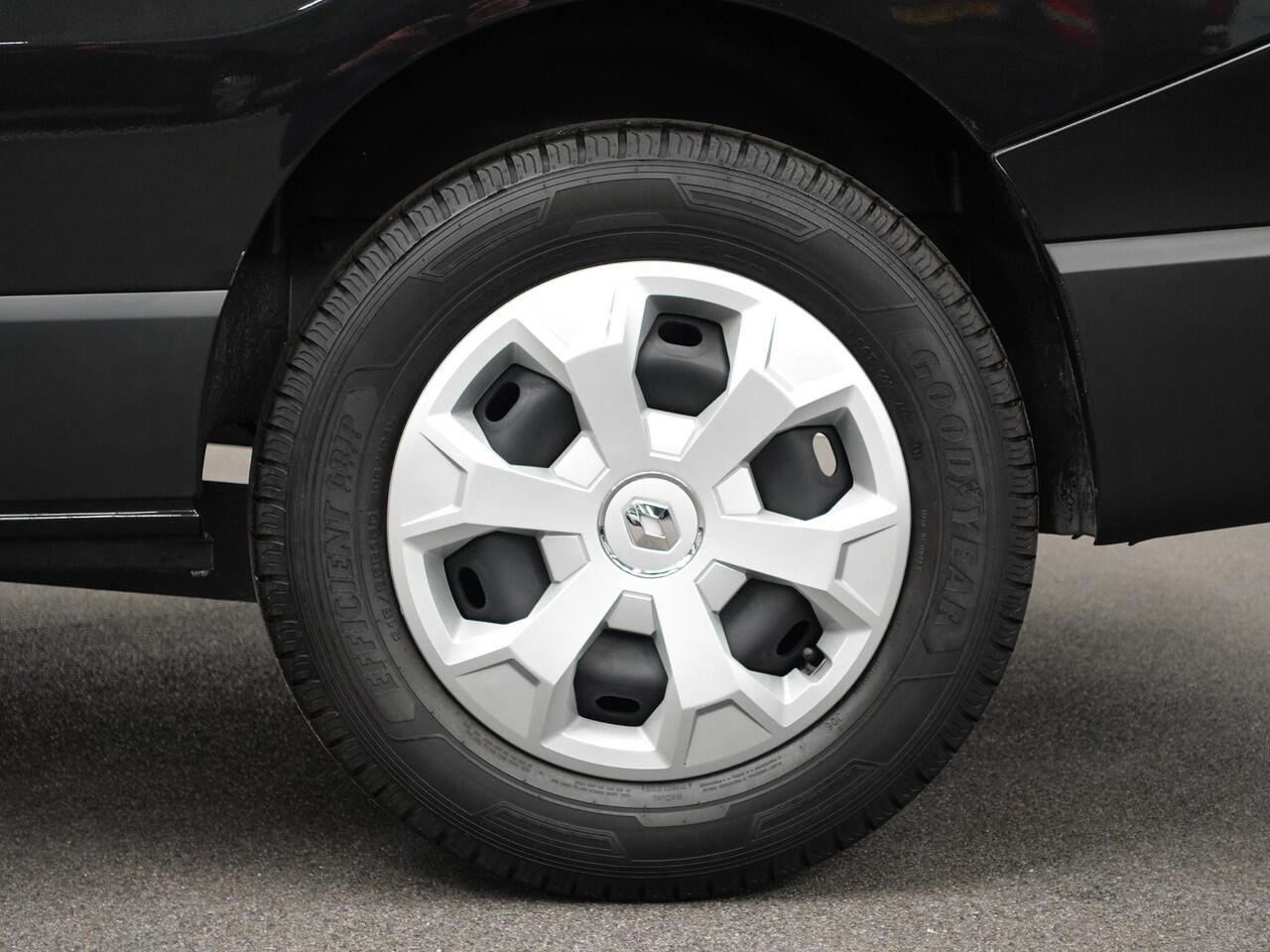 Renault TRAFIC 2.0 Blue dCi 150PK T30 L2H1 Advance Automaat Airco Bluetooth Cruise Parkeersensoren Navigatie Trekhaak