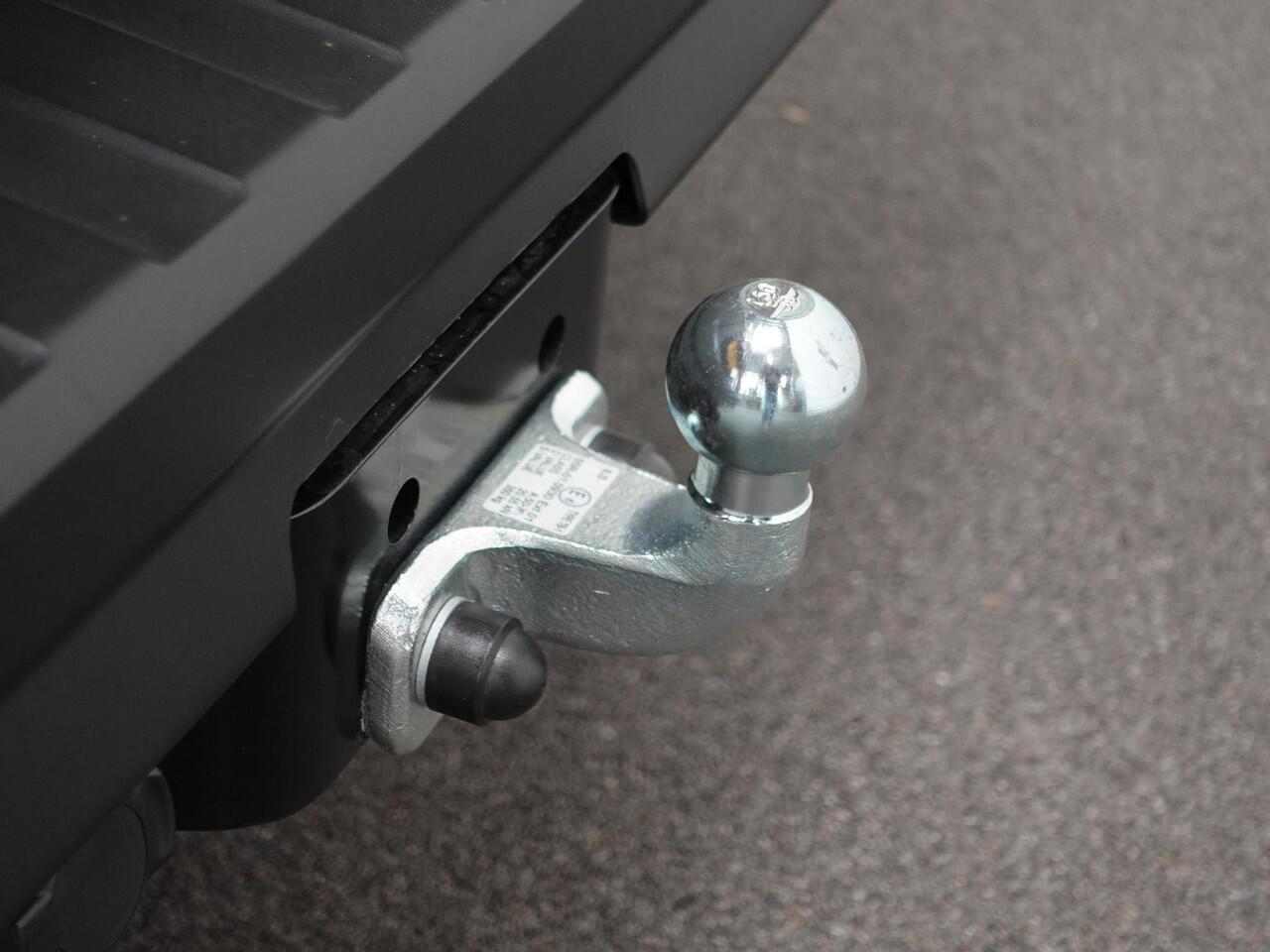 Renault TRAFIC 2.0 Blue dCi 150PK T30 L2H1 Advance Automaat Airco Bluetooth Cruise Parkeersensoren Navigatie Trekhaak