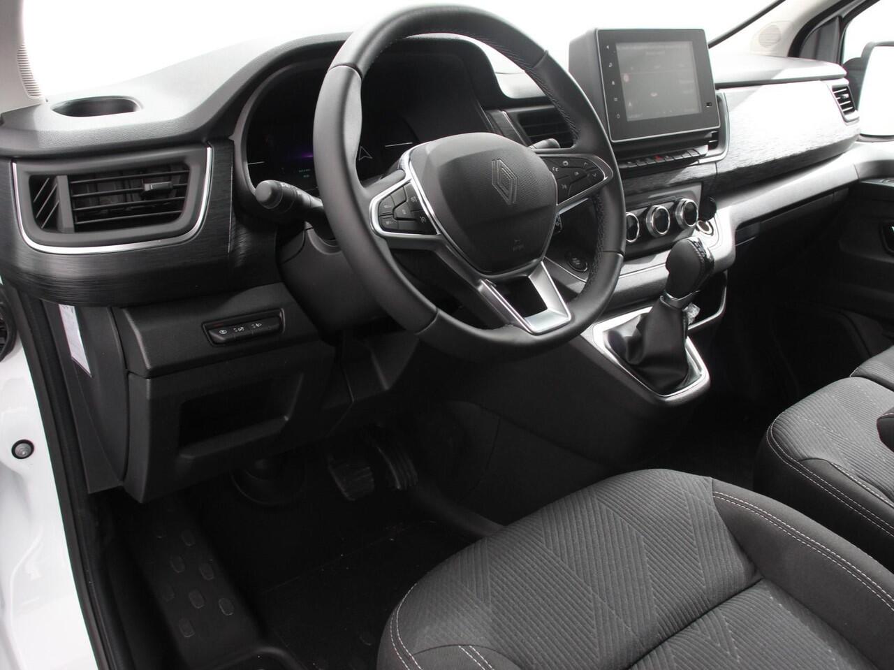 Renault TRAFIC 2.0 Blue dC1 150 EDC T29 L2H1 Extra Dubbele Cabine Navigatie Airco Lichtmetalen velgen Betimmering Trekhaak Camera Parkeer sensoren Dab