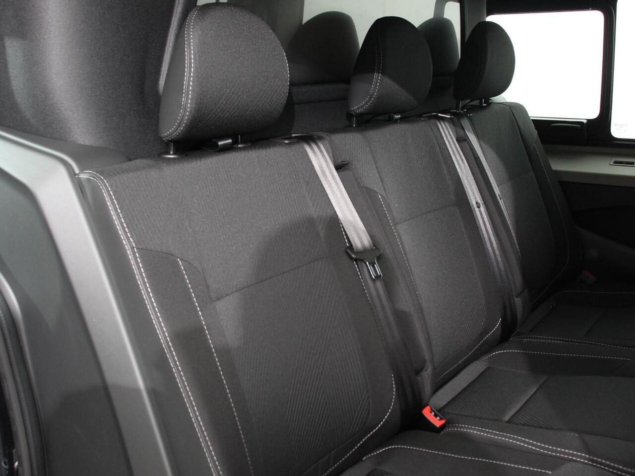 Renault TRAFIC 2.0 Blue dC1 150 EDC T29 L2H1 Extra Dubbele Cabine Navigatie Airco Lichtmetalen velgen Betimmering Trekhaak Camera Parkeer sensoren Dab