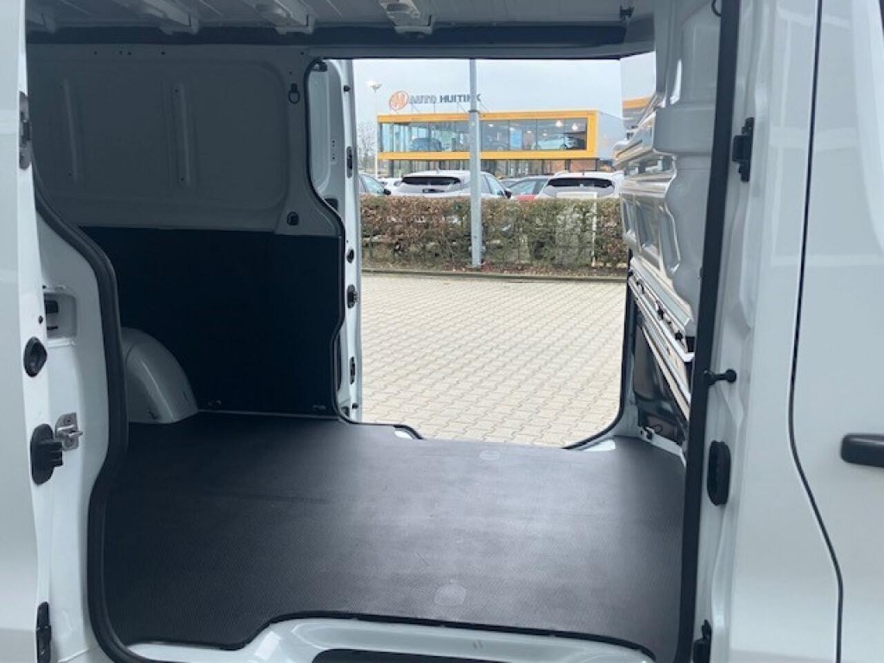 Renault TRAFIC 2.0 D 110pk L2 H1 - 2x schuifdeur!! - sensoren voor/achter/zijkant - all season banden