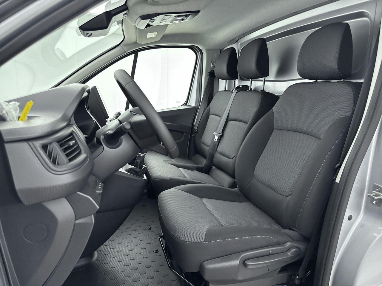 Renault TRAFIC E-Tech T29 L2H1 Comfort 52 kWh | NIEUW | Keyless | Achteruitrijcamera + parkeersensoren | Navigatie | Apple-carplay/ Android-auto