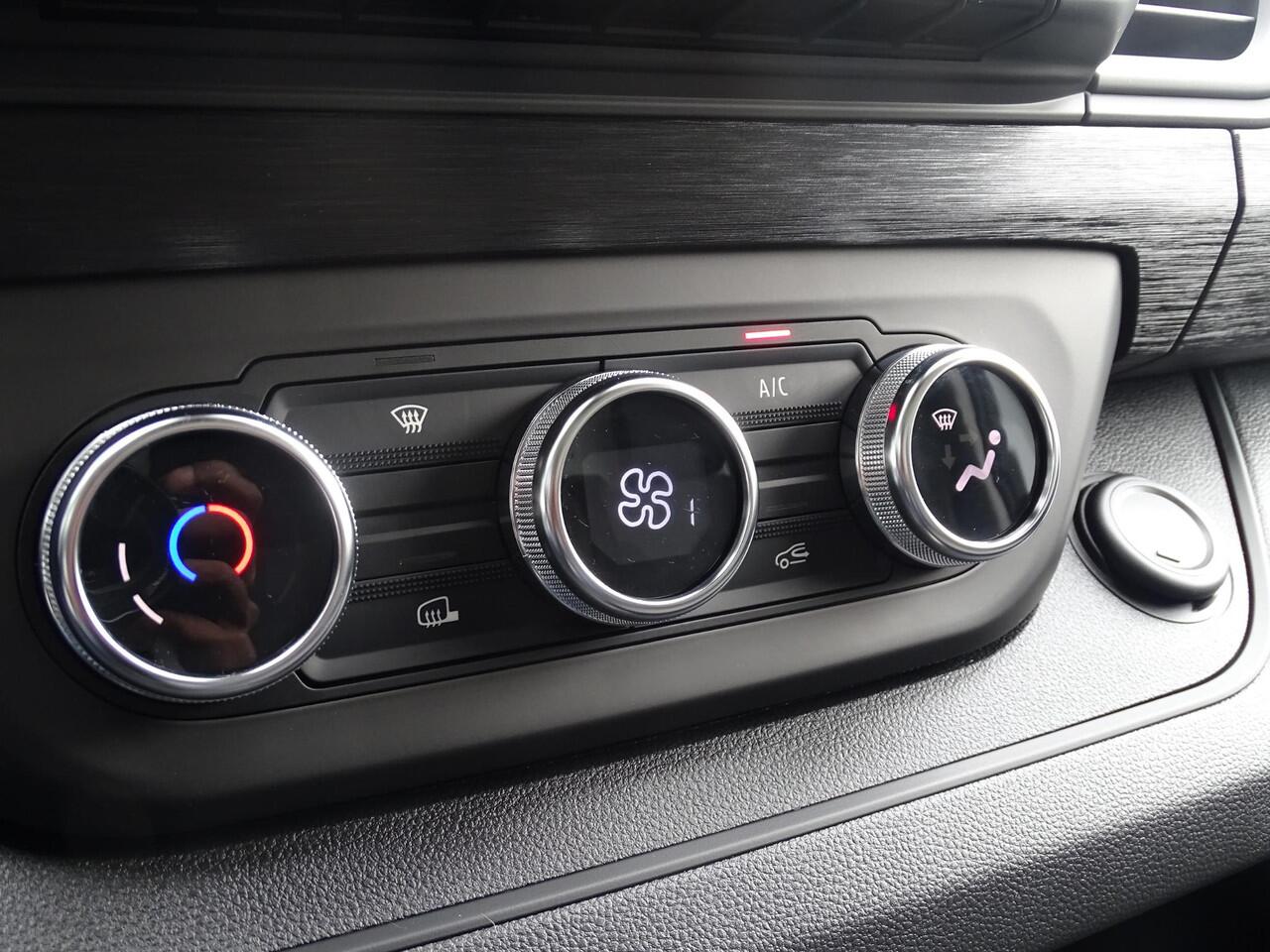 Renault TRAFIC E-Tech T29 L2H2 Advance 52 kWh PARKEERPAKKET / NAVI / TREKHAAK