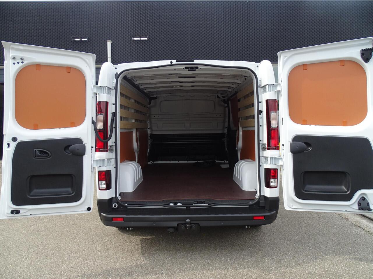 Renault TRAFIC E-Tech T29 L2H1 Advance 52 kWh PARKEERPAKKET / NAVI / TREKHAAK