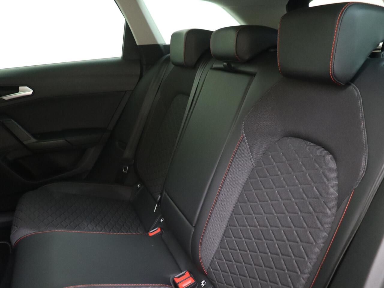 Renault TRAFIC E-Tech T29 L2H1 Advance 52 kWh | NIEUW ! | Navigatie | Carplay | Cruise Control & Snelheidbegrenzer | FULL LED verlichting |