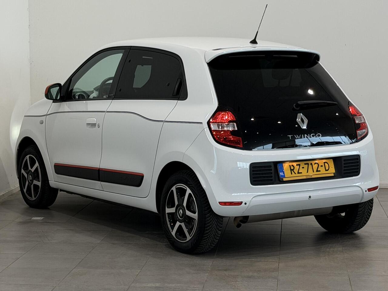 Renault TWINGO 1.0 SCe 70 Limited | Airco | Radio-USB | Bluetooth | Parkeersensoren | Lichtmetalen velgen 15" | 1e eigenaar + dealer onderhouden!