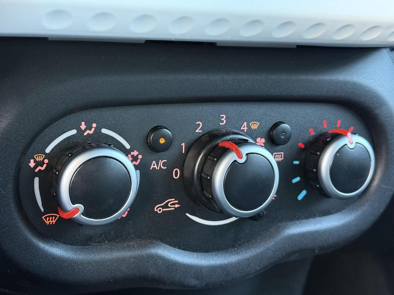 Renault TWINGO 1.0 SCe Collection (NIEUW MODEL) | Airco | DAB | Cruise Limiter