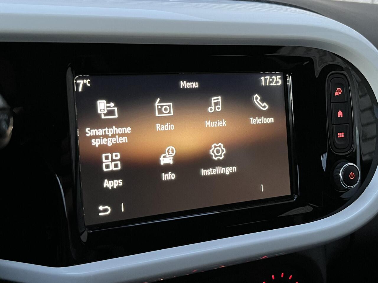 Renault TWINGO 1.0 SCe Collection | Apple CarPlay / Android Auto | Airco | Bluetooth | DAB+ |