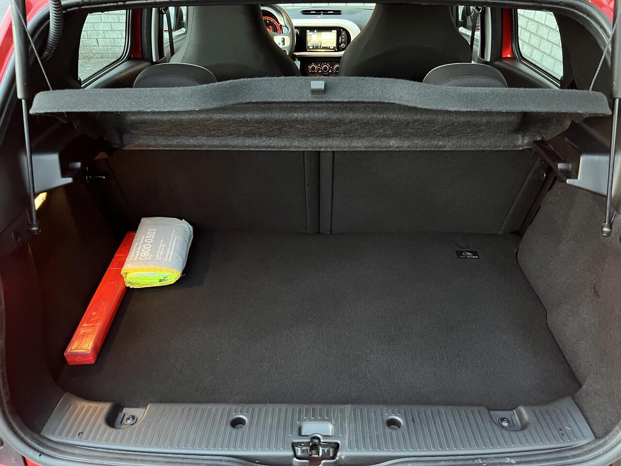 Renault TWINGO 1.0 SCe Collection | Apple CarPlay / Android Auto | Airco | Bluetooth | DAB+ |