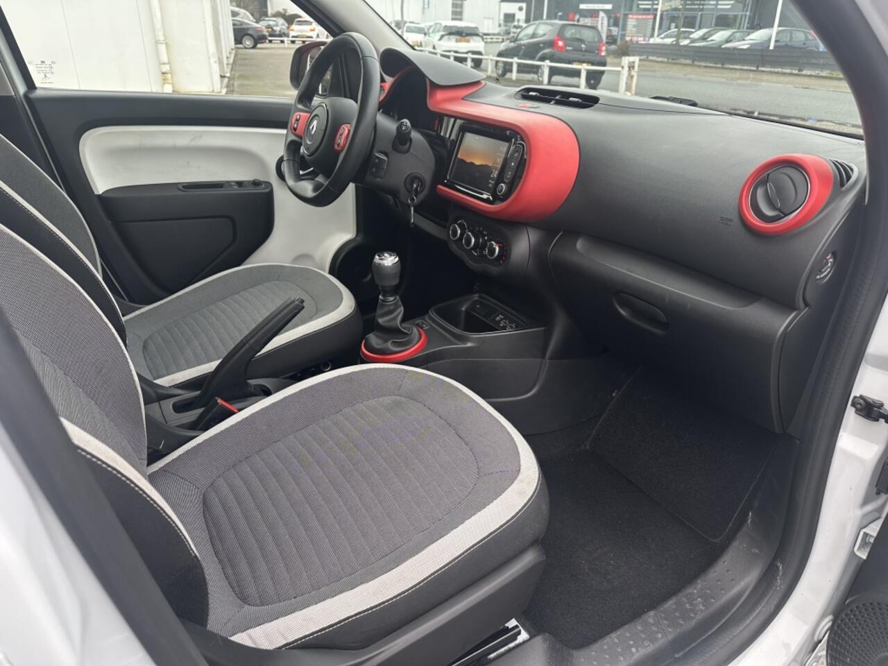 Renault TWINGO 1.0 SCe Collection Carplay Cruise Led Parkeersensoren