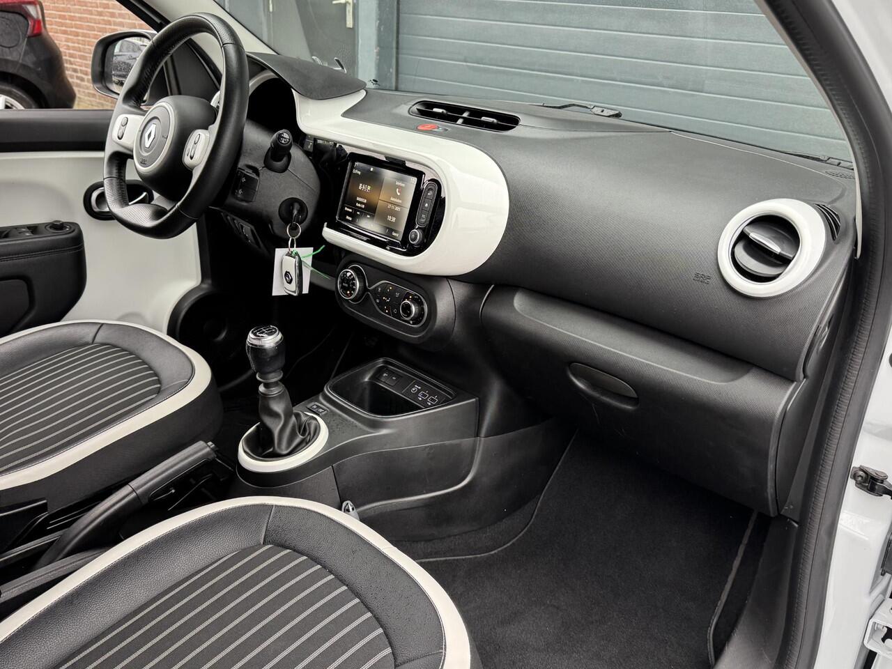 Renault TWINGO 0.9 TCE INTENS I APPLE CARPLAY I CLIMATE CONTROL I CRUISE CONTROL