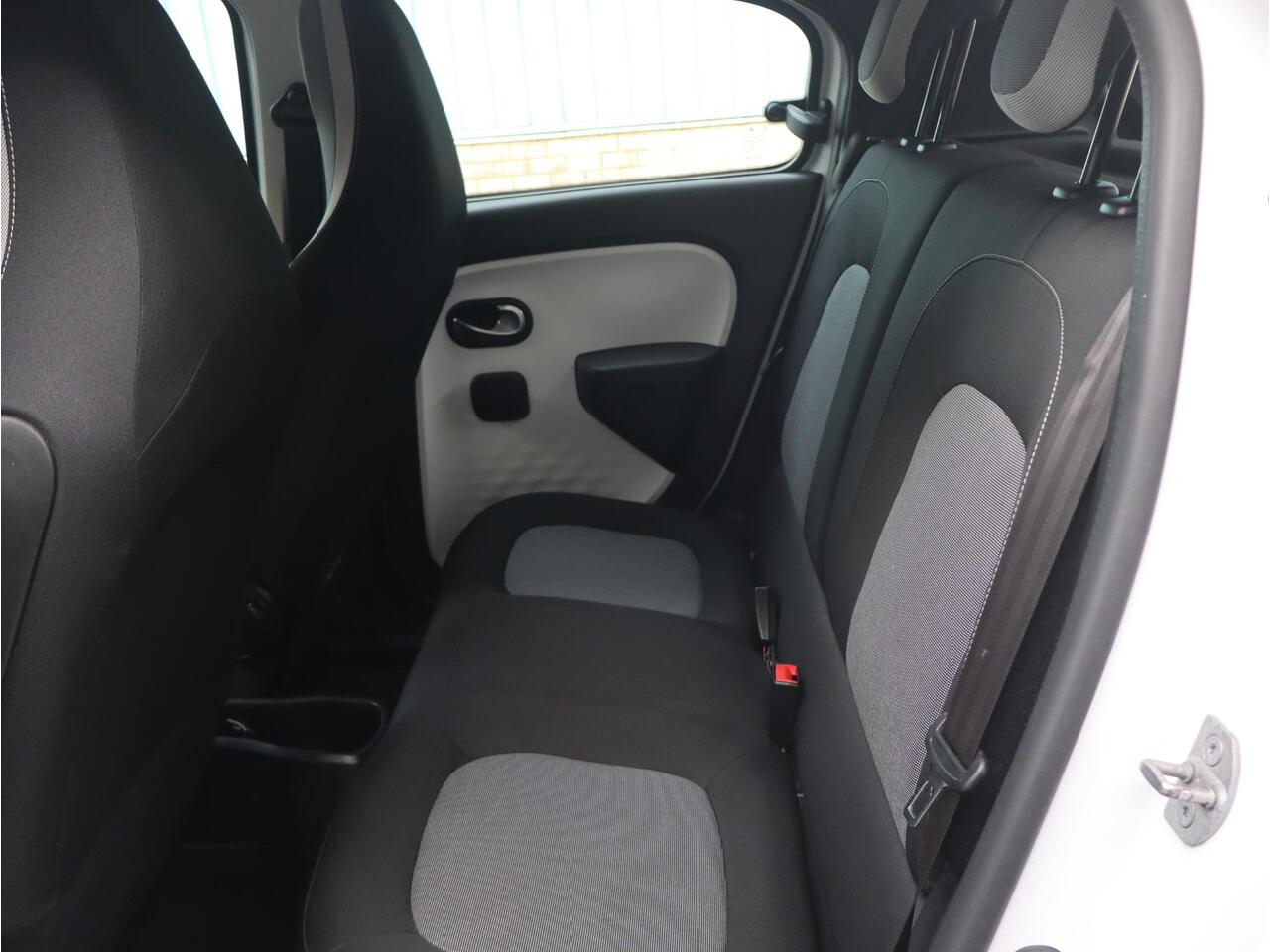 Renault TWINGO Collection 1.0 SCe 75pk | AIRCO | BLUETOOTH | ELEKTRISCH PAKKET |