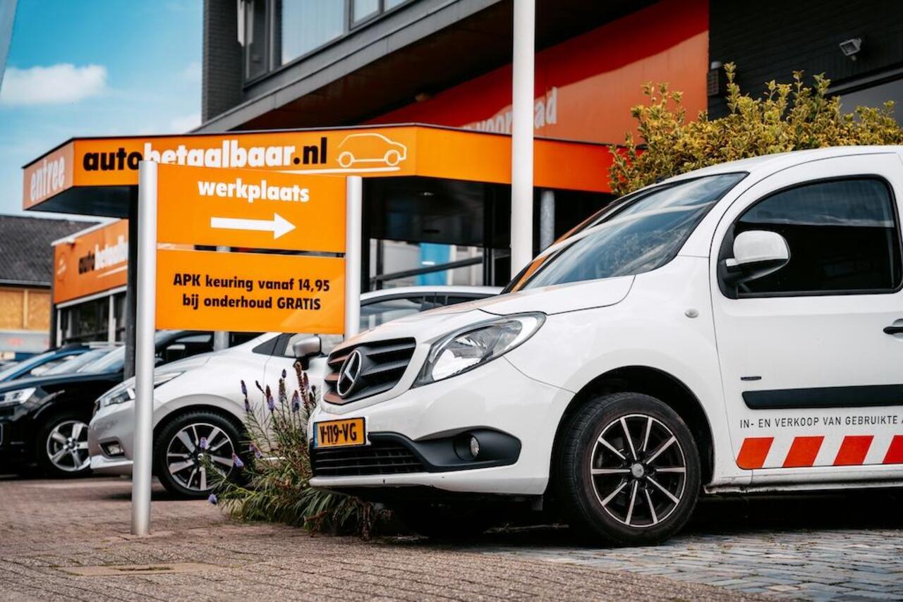 Renault TWINGO 1.0 SCe COLLECTION I AIRCONDITIONING I PARKEERSENSOREN I ALL-IN PRIJS