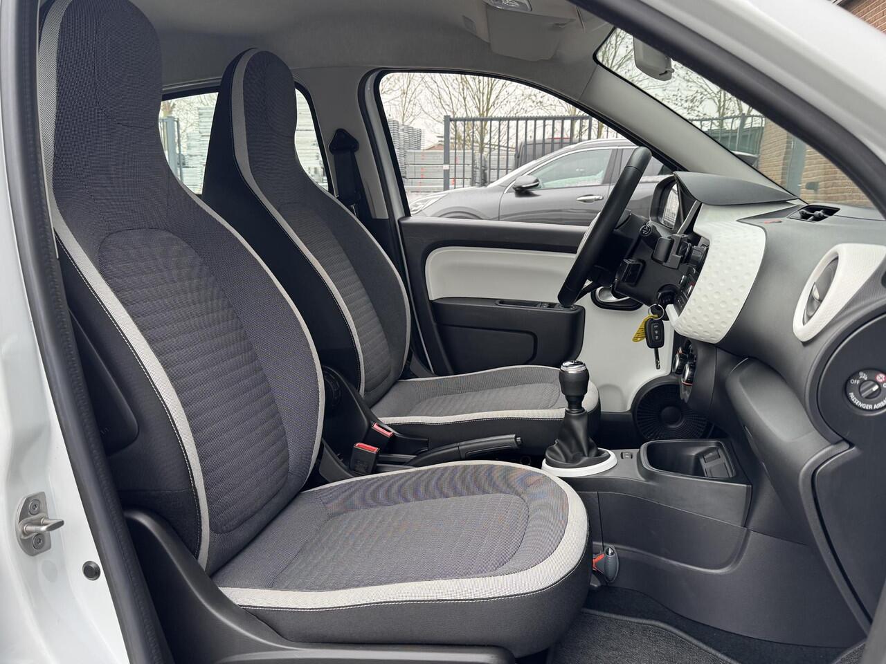 Renault TWINGO 1.0 SCE COLLECTION I AIRCONDITIONING I PARKEERSENSOREN I ALL-IN PRIJS