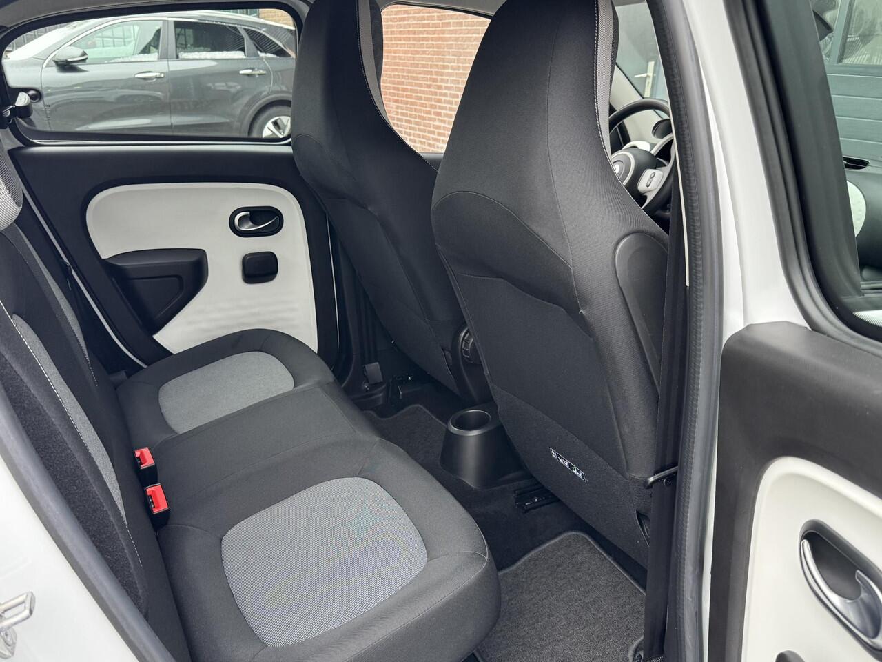 Renault TWINGO 1.0 SCE COLLECTION I AIRCONDITIONING I PARKEERSENSOREN I ALL-IN PRIJS