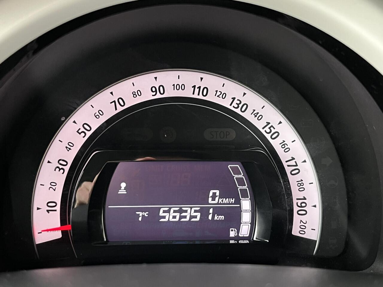 Renault TWINGO 1.0 SCe Intens | Apple CarPlay / Android Auto | Dealer Onderhouden | DAB+ | Cruise Control |