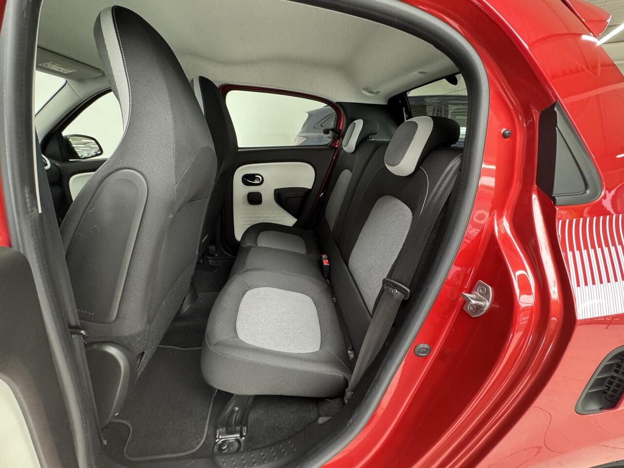 Renault TWINGO Z.E. R80 Collection | Navigatie | SOH 94% | Climate Control | Apple CarPlay / Android Auto |