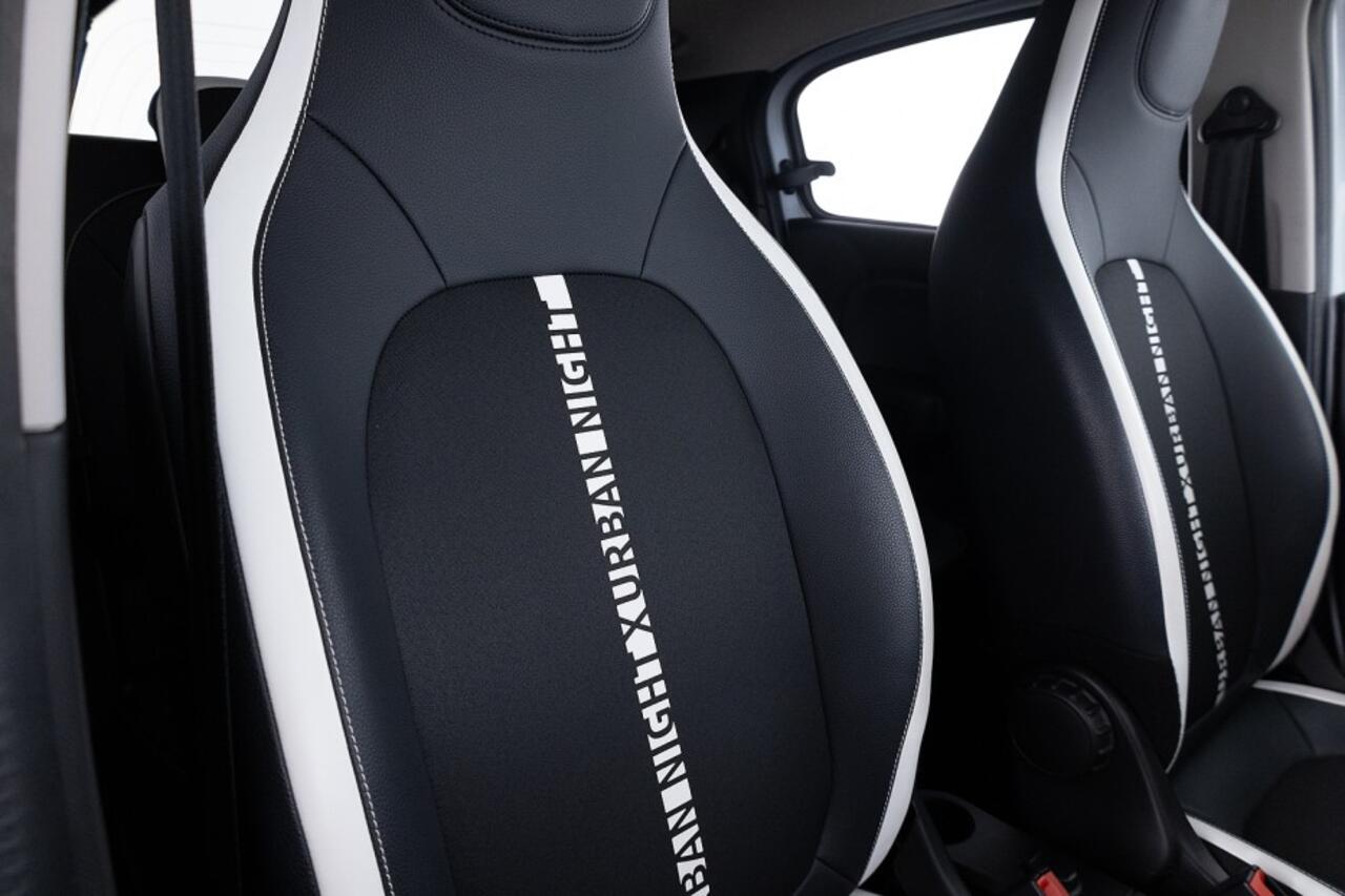 Renault TWINGO Z.E. R80 Urban Night | SOH 94% | CARPLAY | Half LEDER | NAVI | ECC | VELGEN | CAMERA