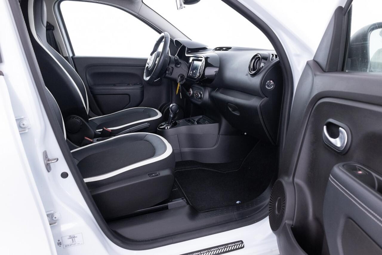 Renault TWINGO Z.E. R80 Urban Night | SOH 94% | CARPLAY | Half LEDER | NAVI | ECC | VELGEN | CAMERA