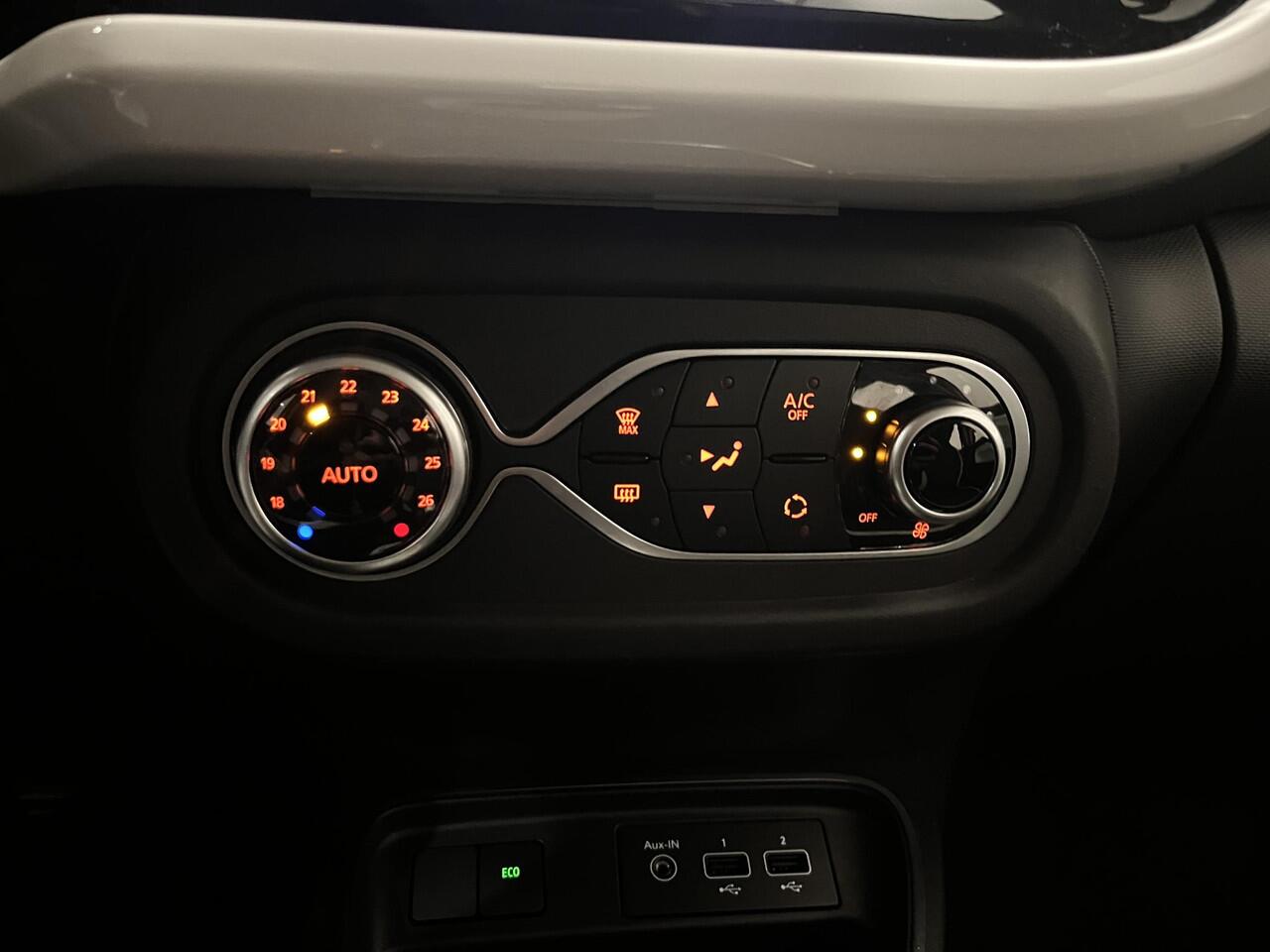 Renault TWINGO Z.E. R80 Intens | Navigatie | Climate Control | Cruise Control | Lichtmetalen velgen 15" | Lane Departure Warning