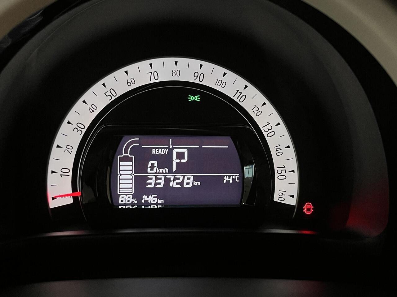 Renault TWINGO Z.E. R80 Intens | Navigatie | Climate Control | Cruise Control | Lichtmetalen velgen 15" | Lane Departure Warning