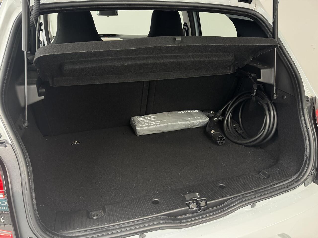 Renault TWINGO Z.E. R80 Collection | Navigatie | Apple CarPlay / Android Auto | SOH 95,9% |