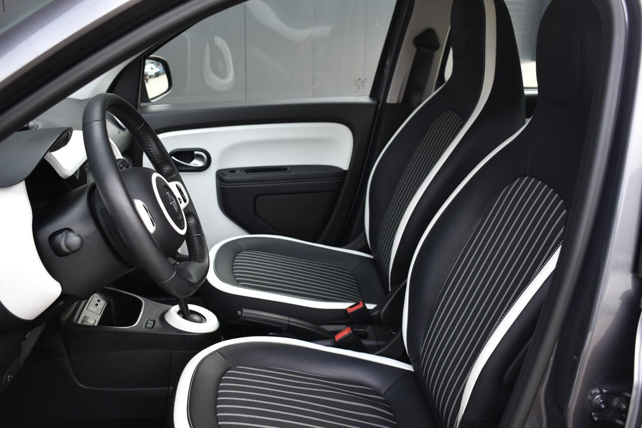Renault TWINGO Z.E. R80 Intens APPLE CARPLAY EN ANDROID AUTO | 1E EIGENAAR | CLIMATE EN CRUISE CONTROL | LM VELGEN | REGEN EN LICHTSESNOR |
