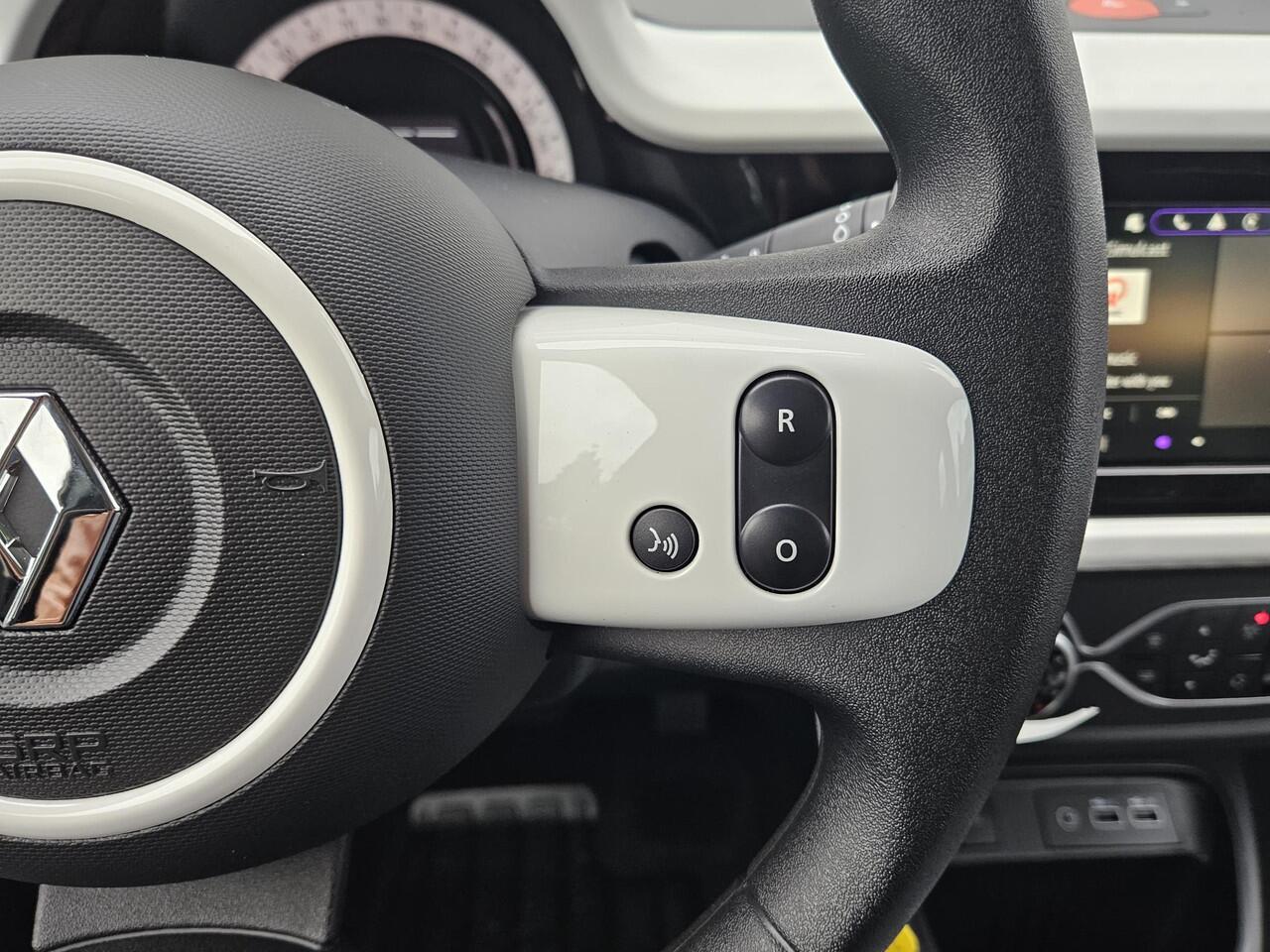 Renault TWINGO Z.E. R80 E-Tech Equilibre Automaat / Draadloos Apple Carplay & Android Auto / Airco / Navigatie /