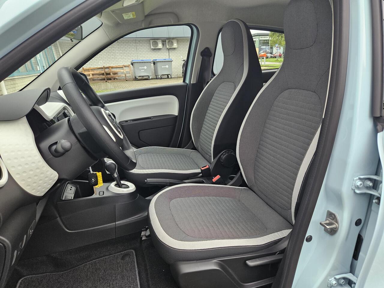 Renault TWINGO Z.E. R80 E-Tech Equilibre Automaat / Draadloos Apple Carplay & Android Auto / Airco / Navigatie /