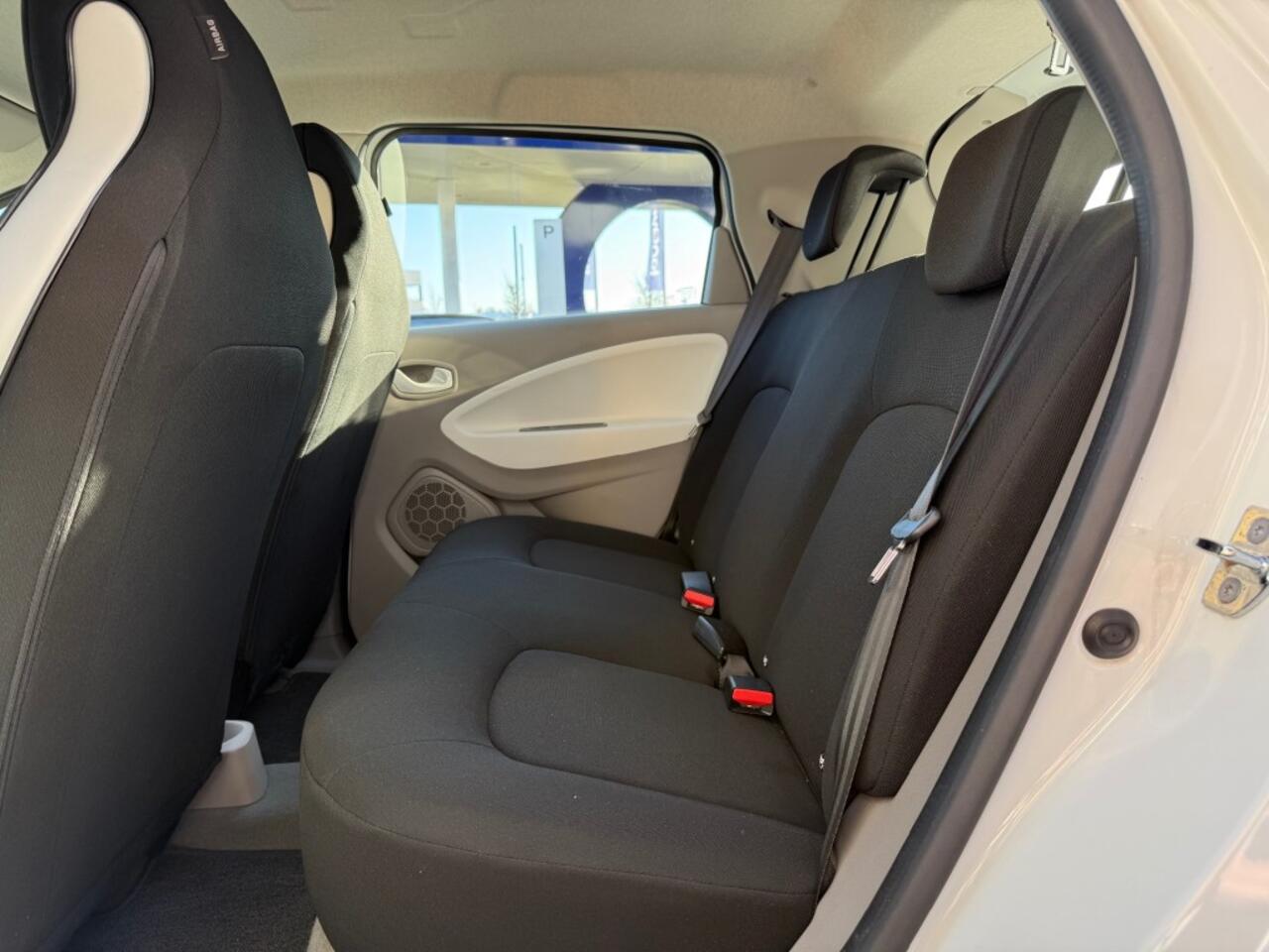 Renault ZOE R90 Life 41 kWh KOOP BATTERIJ SOH 91 % NAVI AIRCO