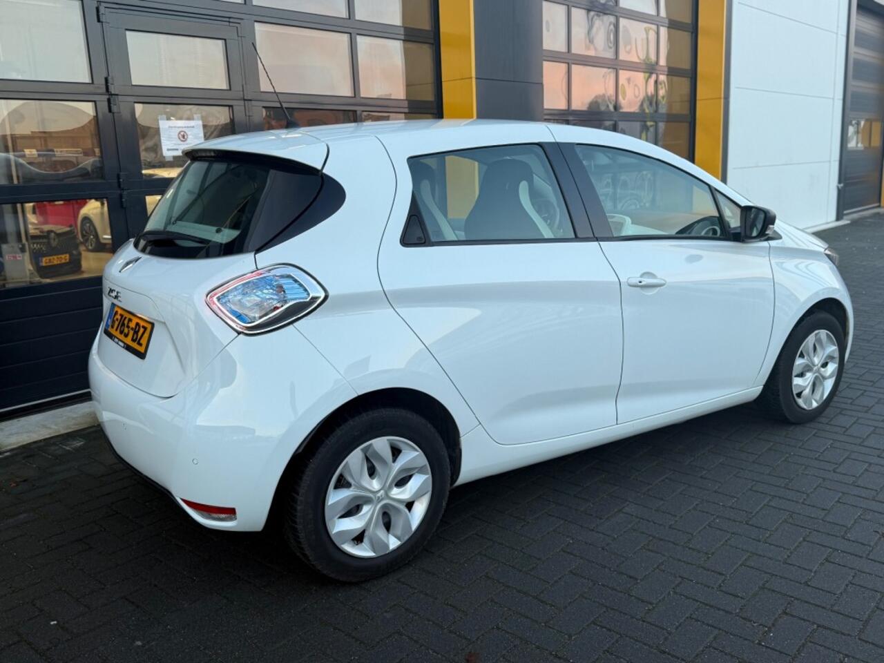 Renault ZOE R90 Life 41 kWh KOOP BATTERIJ SOH 91 % NAVI AIRCO
