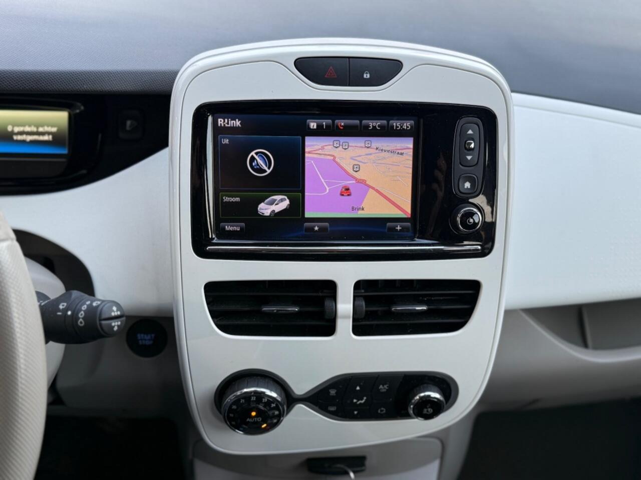 Renault ZOE R90 Life 41 kWh KOOP BATTERIJ SOH 90 % NAVI AIRCO