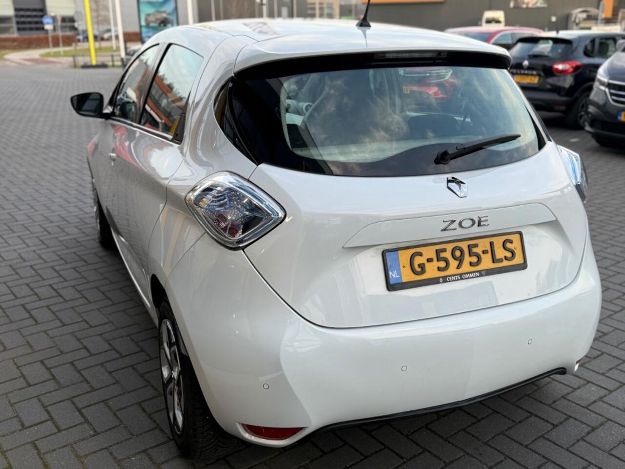 Renault ZOE R90 Life 41 kWh KOOP BATTERIJ SOH 90 % NAVI AIRCO