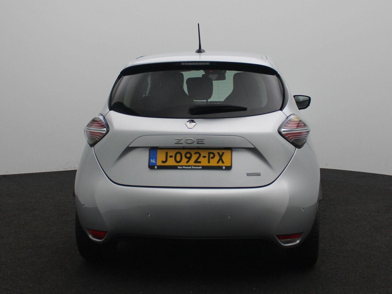 Renault ZOE R135 Intens 52 kWh (ex Accu) Huuraccu vanaf ¤ 79,- pm | Automaat | Climate Control | Easy Link Navi met Apple CarPlay & Android Auto | Pack Winter