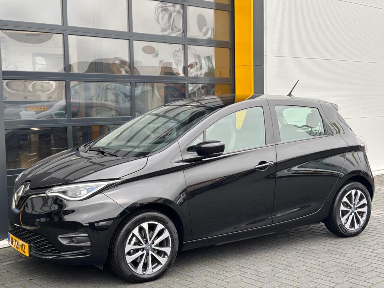 Renault ZOE R135 Zen 52 Kwh Huur Accu CCS lader Dealer Onderhouden