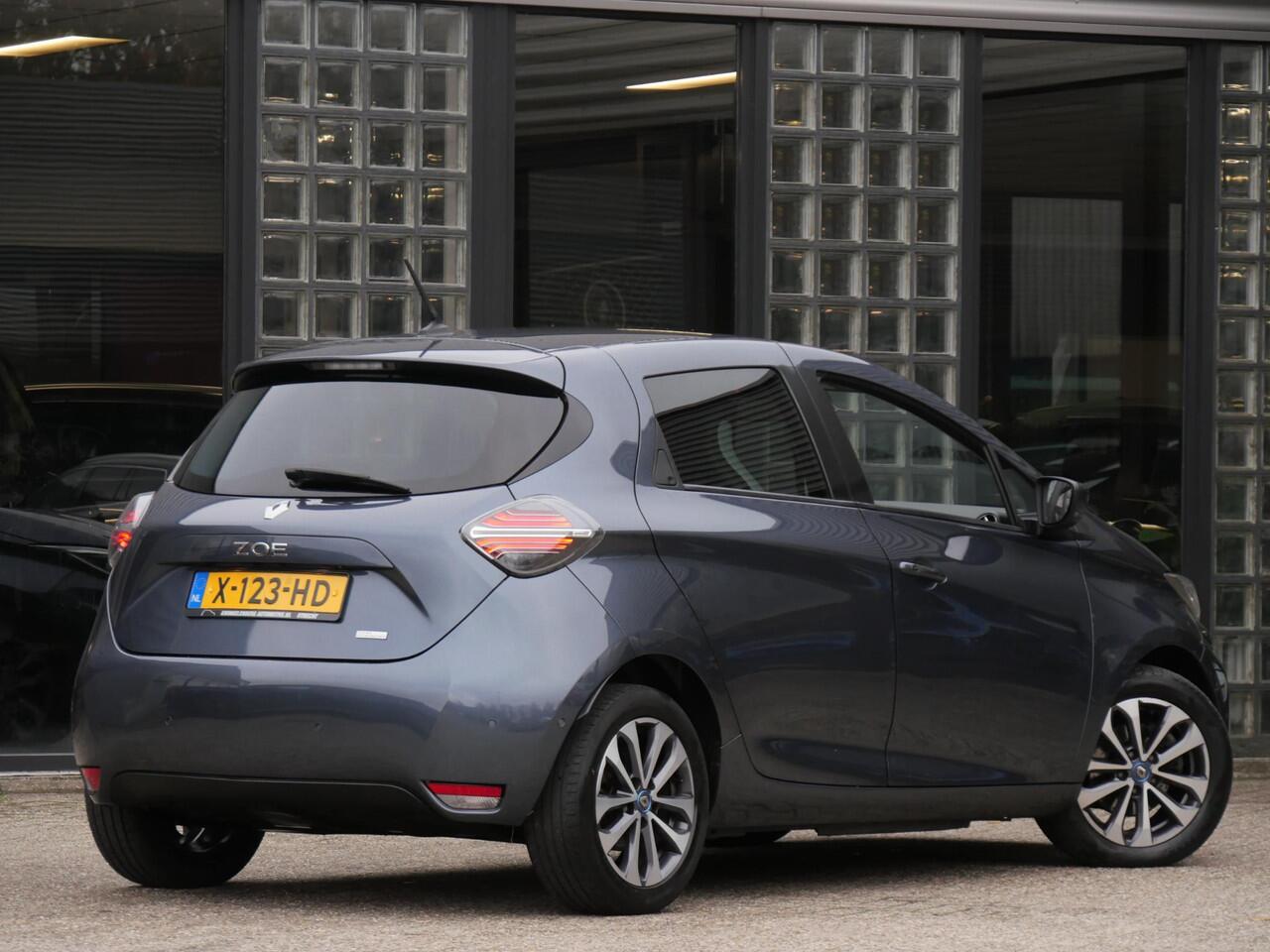 Renault ZOE R135 INTENS 52kWh / WINTER PACK/ HUUR ACCU