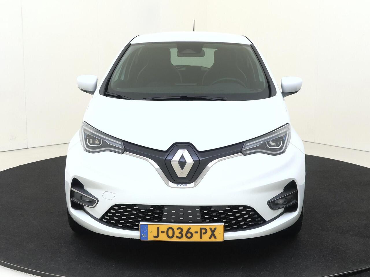 Renault ZOE R135 Intens 52 kWh INCL KOOPACCU |AUTOMAAT | 395 km WLTP | Cruise & Climate Control |Navigatie |Achteruitrijcamera |PDC voor & achter |Privacy Glass |LM velgen|