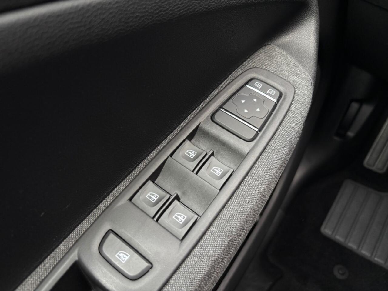 Renault ZOE R135 Zen 52 Kwh Huur Accu CCS lader SOH 93 % Dealer Onderhouden