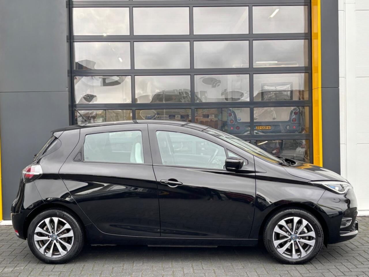 Renault ZOE R135 Zen 52 Kwh Huur Accu CCS lader SOH 93 % Dealer Onderhouden