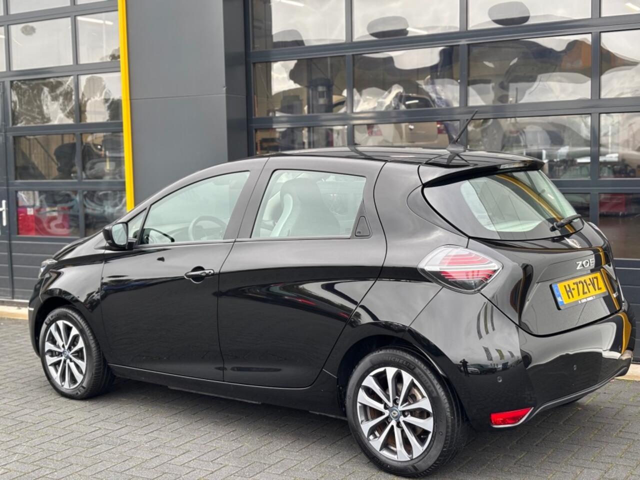 Renault ZOE R135 Zen 52 Kwh Huur Accu CCS lader SOH 93 % Dealer Onderhouden