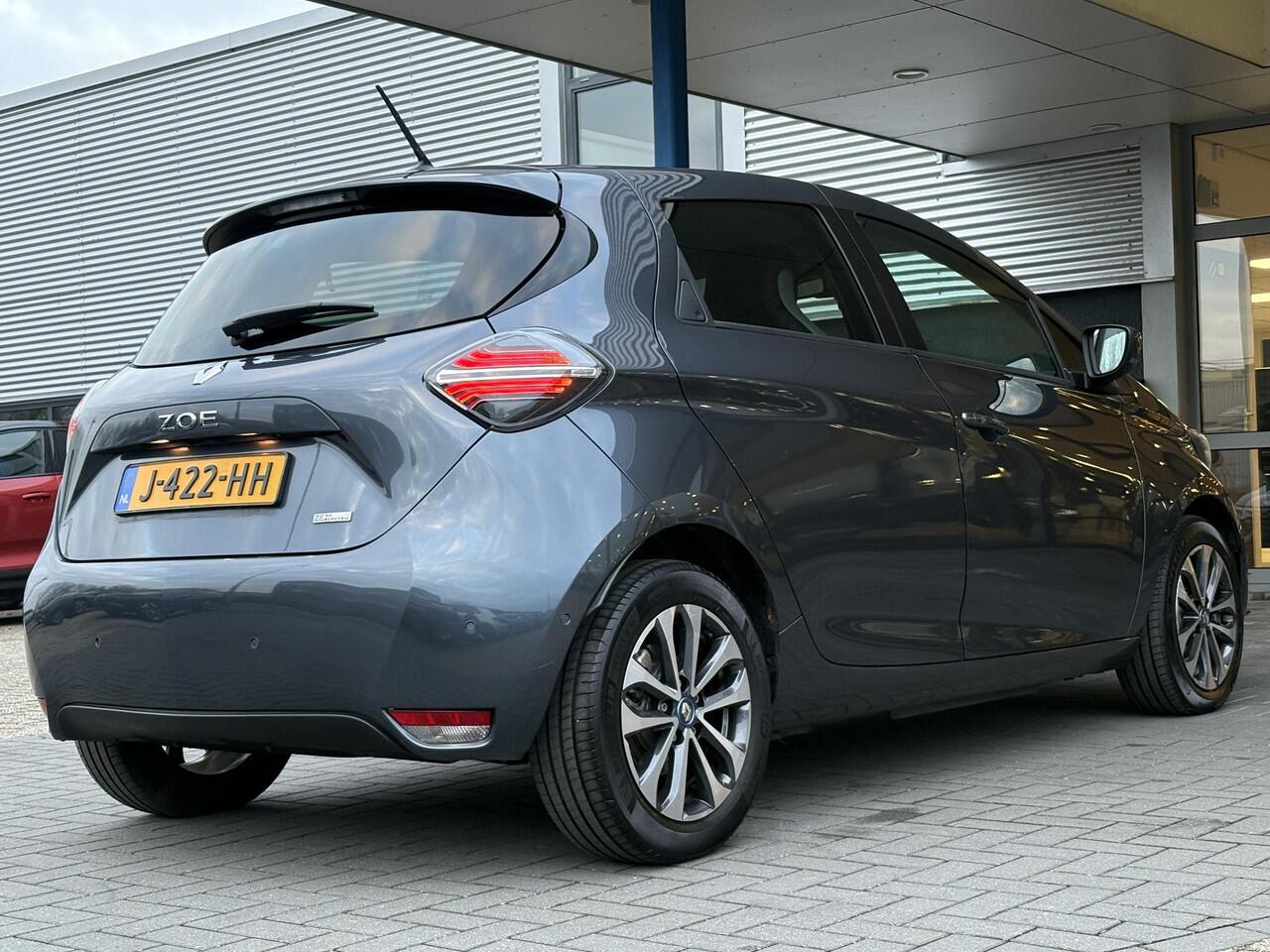 Renault ZOE R135 Intens 52 kWh | Accuhuur | DC Lader | Easy Link 9'' | Dodehoeksensoren | Climate Control | Cruise Control | Achteruitrijcamera | Navi |