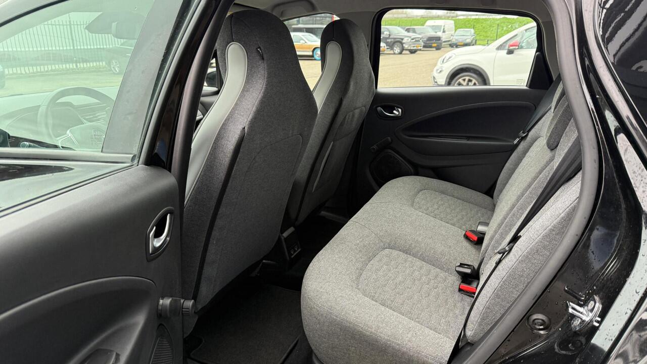 Renault ZOE R110 Life 52 kWh Renault ZOE R110 Life 50 | KOOP Accu eigendom incl accu | Rijklaar prijs |