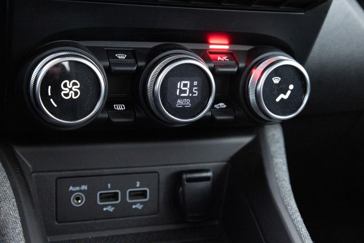 Renault ZOE R135 Zen 52 kWh *KOOPACCU* SOH 74%* NAVI | ECC | VELGEN