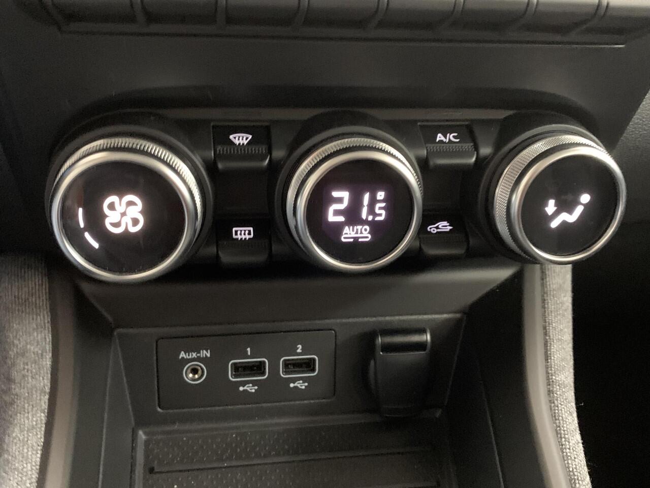 Renault ZOE R135 Zen 52 kWh (ex Accu) ACHTERUITRIJCAMERA | SOH 96,2 % | APPLE CARPLAY | CLIMATE CONTROL | LICHTMETALEN VELGEN