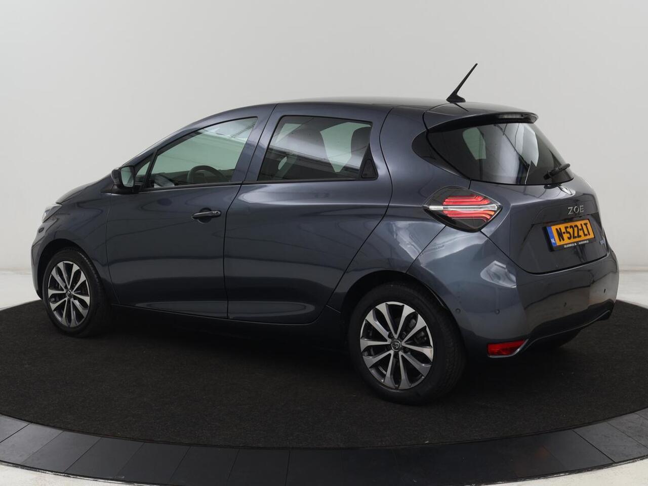 Renault ZOE R135 Intens 52 kWh | Warmtepomp | Carplay | Camera | Half leder | Keyless | Navigatie | Climate control | DAB | Cruise control