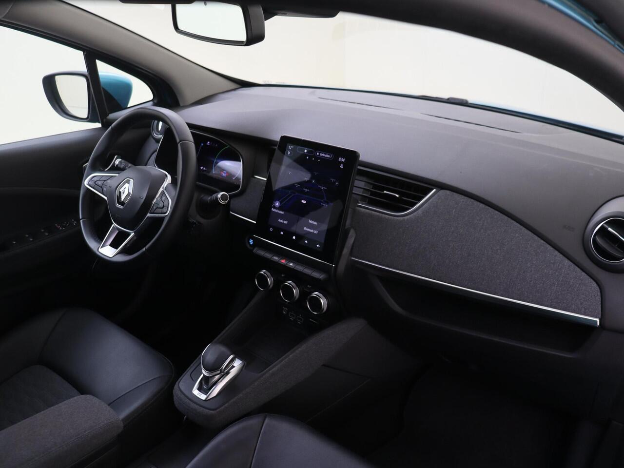 Renault ZOE R135 Intens 52 kWh | inclusief Koop accu | Half leder | bluetooth | LM velgen |